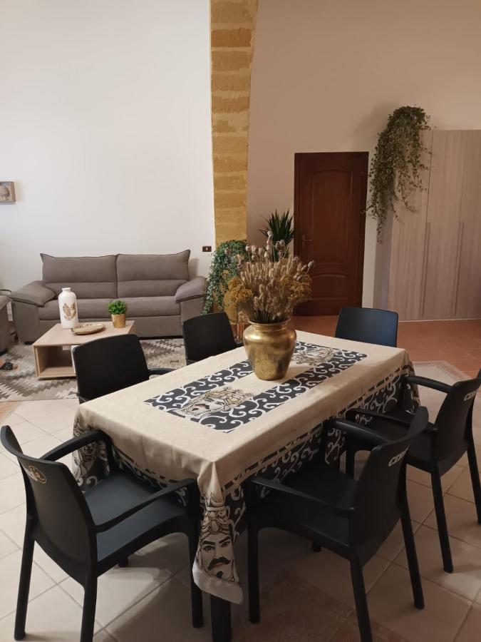 Ilary'S Rooms Marsala Buitenkant foto